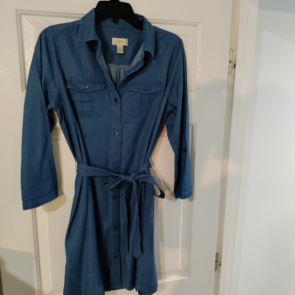 Ann loft Chambray Denim Dress with stash